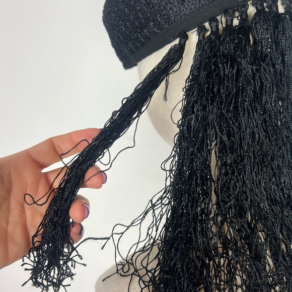 TASSEL FRINGE 1950’s Wool Soutache Embroidered Red and Black Women's Pillbox Hat - Picture 11 of 17